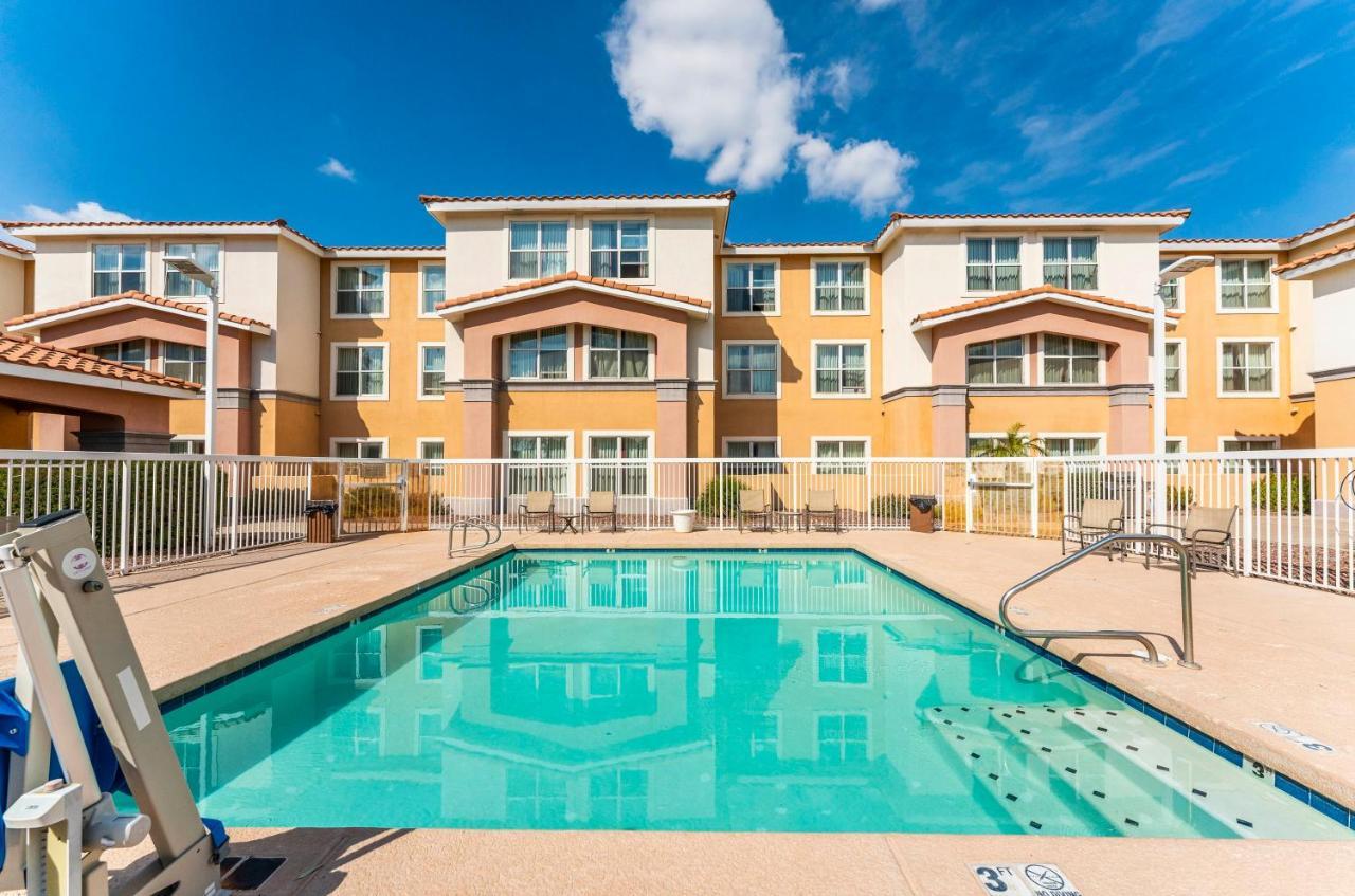 1 Bd 1 Ba Furnished Apt With King Bed Apartamento