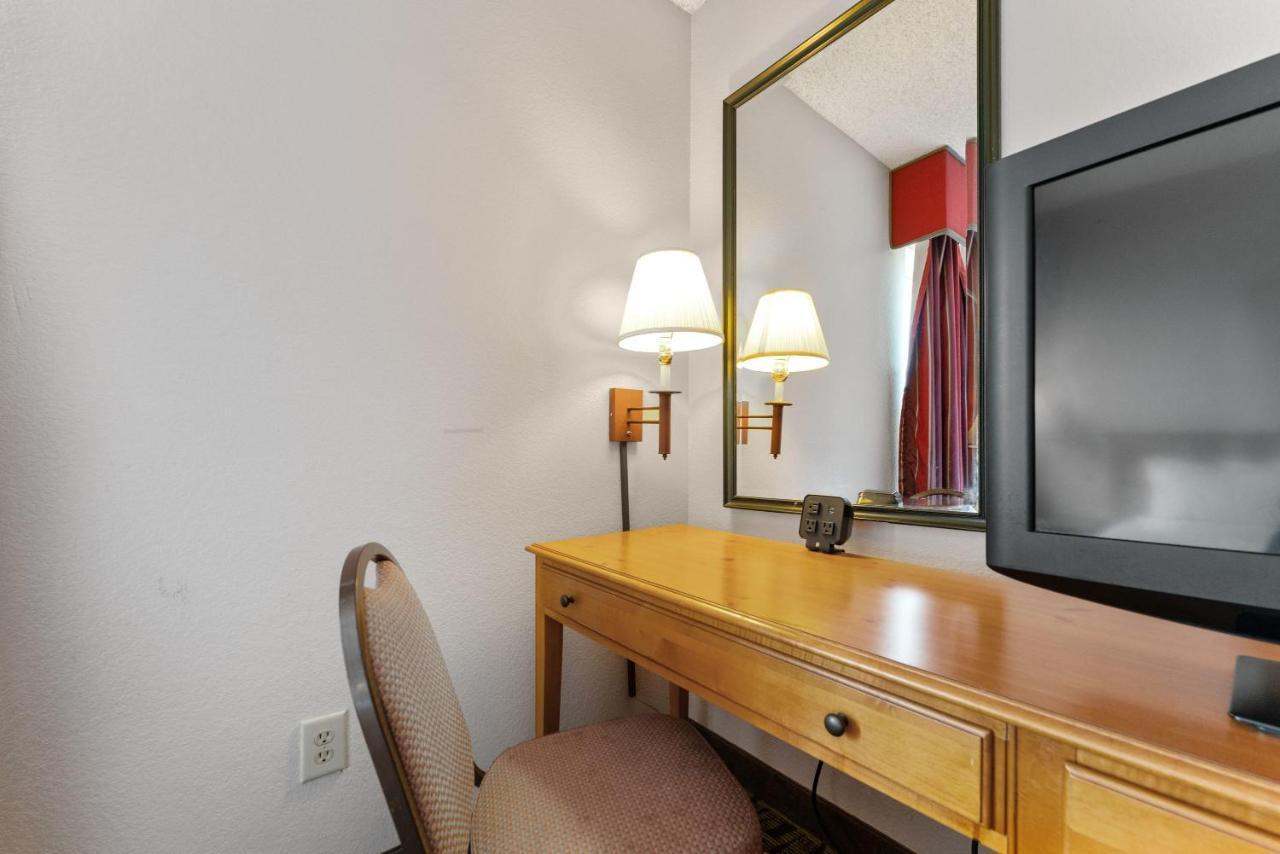 1 Bd 1 Ba Furnished Apt With King Bed Apartamento Scottsdale